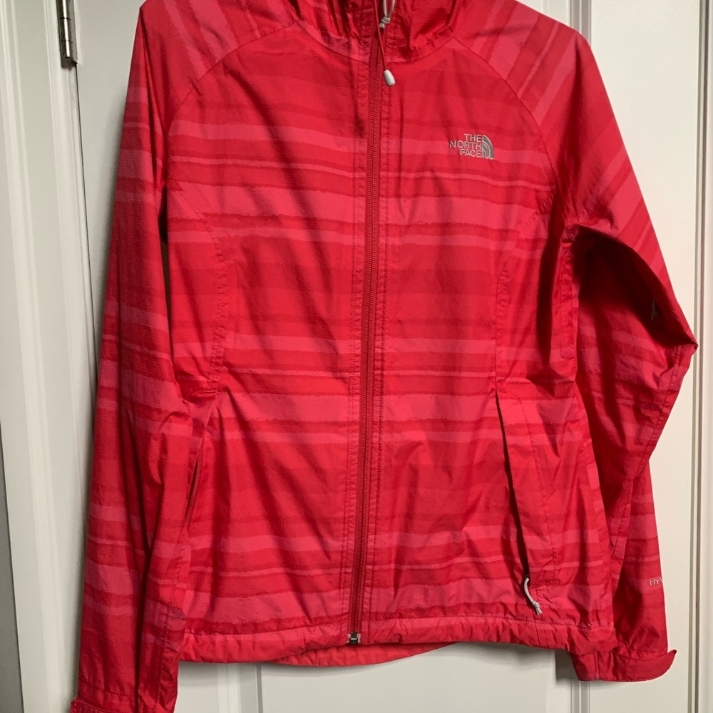 Fun North Face windbreaker